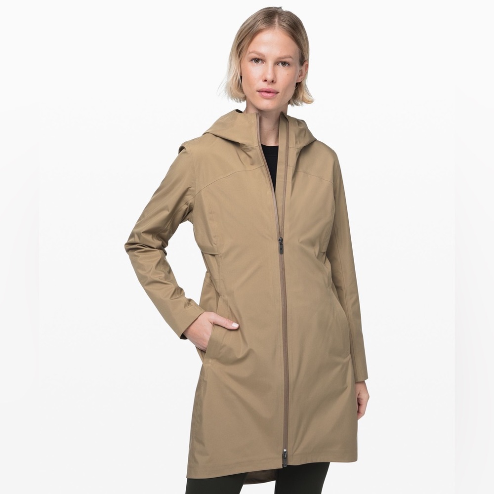 Lululemon Rain Rebel Jacket in Khaki